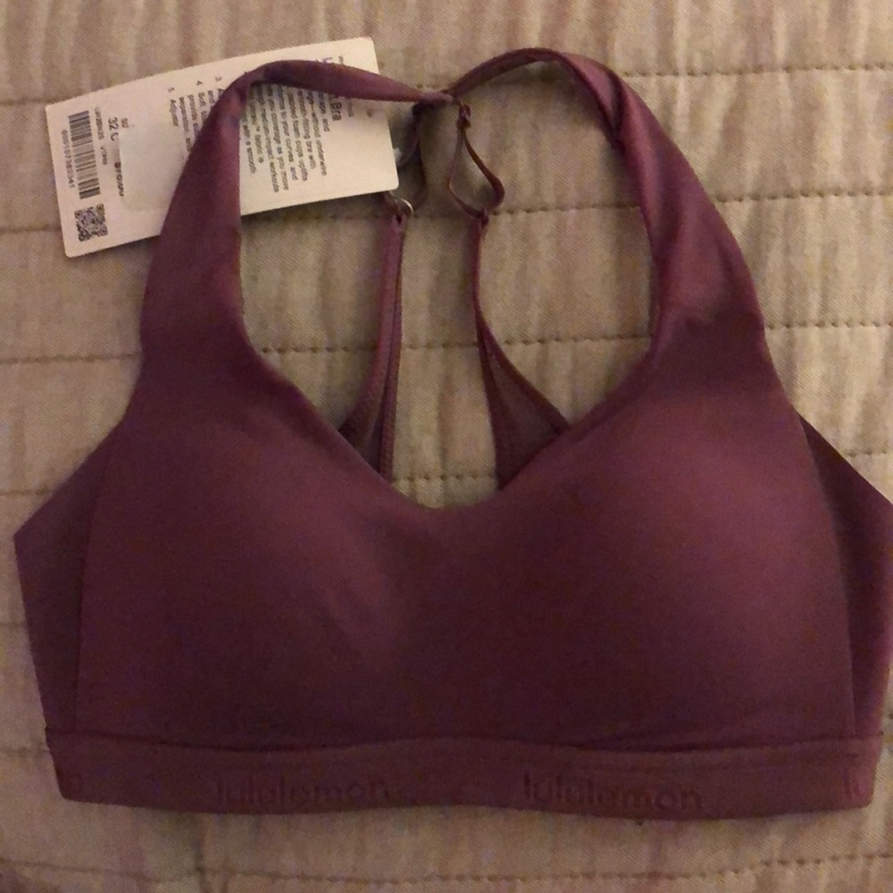 Lululemon sport bra